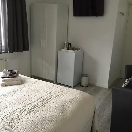 Bed & Breakfast Loft24 Heerlen