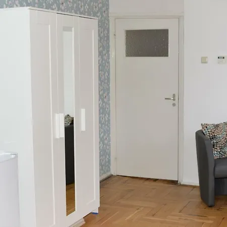 Loft24 Bed & Breakfast *
