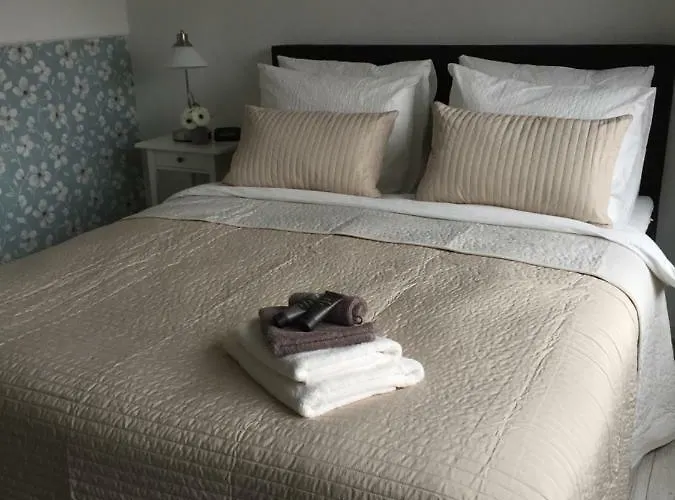 Bed & Breakfast Loft24