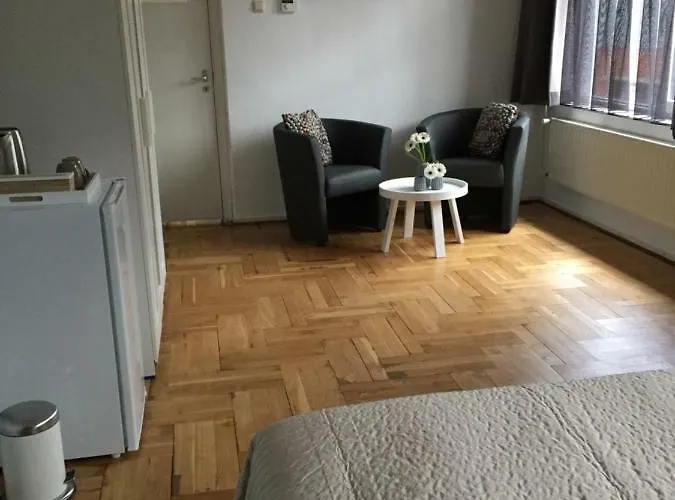 Bed & Breakfast Loft24