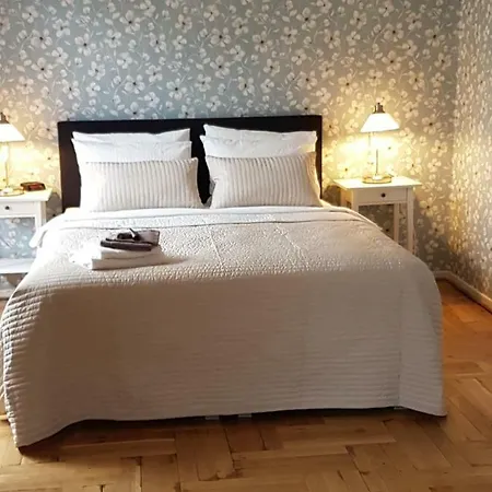 Bed and Breakfast Loft24 Χέερλεν